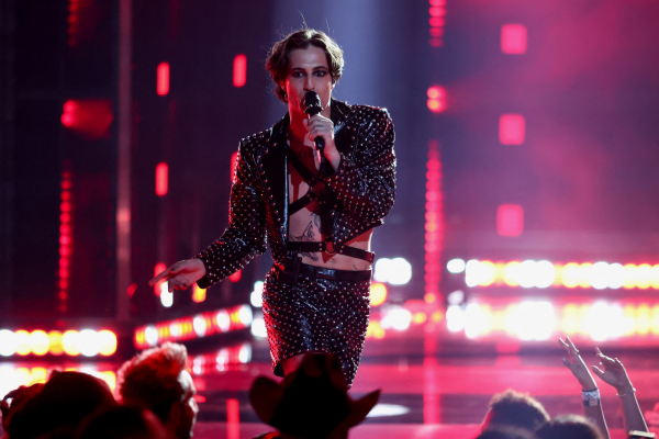2022-03-23T023441Z_458802812_RC208T9KFIMP_RTRMADP_3_AWARDS-IHEART-RADIO.JPG