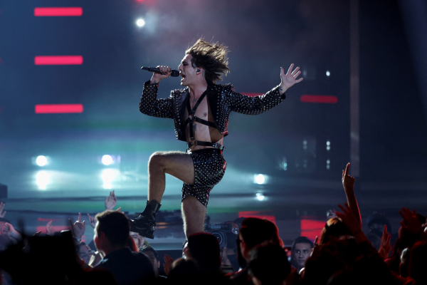 2022-03-23T023654Z_2079006899_RC208T9YLCFB_RTRMADP_3_AWARDS-IHEART-RADIO.JPG