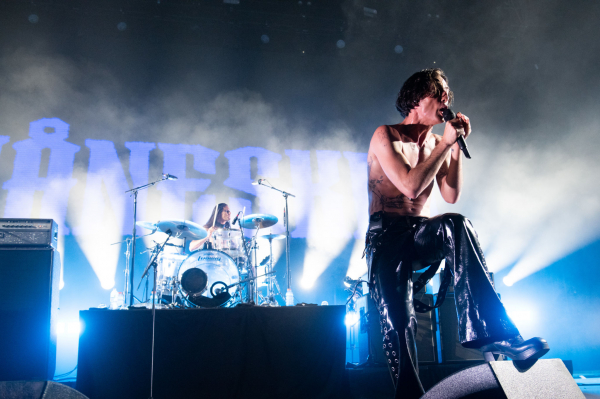dl_beatsnoop_com-1651171555.jpg