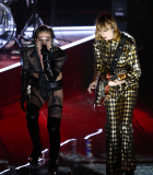 Filename=maneskin_editorial_shutterstock_ema_2812829.jpg
Filesize=2313KiB
Dimensions=1910x2867
Date added=Oct 17, 2022 maneskin_editorial_shutterstock_ema_2812829.jpg