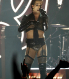 Filename=maneskin_editorial_shutterstock_ema_284629.jpg
Filesize=1983KiB
Dimensions=1910x2867
Date added=Oct 17, 2022 maneskin_editorial_shutterstock_ema_284629.jpg