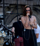 Filename=maneskin_aperolvenezia_282129.jpg
Filesize=337KiB
Dimensions=1300x866
Date added=Apr 27, 2022 maneskin_aperolvenezia_282129.jpg
