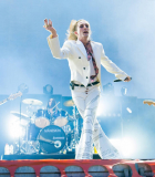 Filename=maneskin_corefestival_282829.jpg
Filesize=397KiB
Dimensions=1300x867
Date added=Apr 27, 2022 maneskin_corefestival_282829.jpg