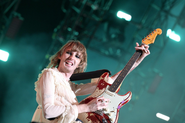 shutterstock_editorial_Maneskin_in_concert_in_Rome_It_13024795n.jpg