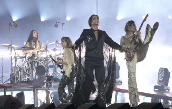 shutterstock_editorial_Maneskin_in_concert_in_Rome_It_13024795o.jpg