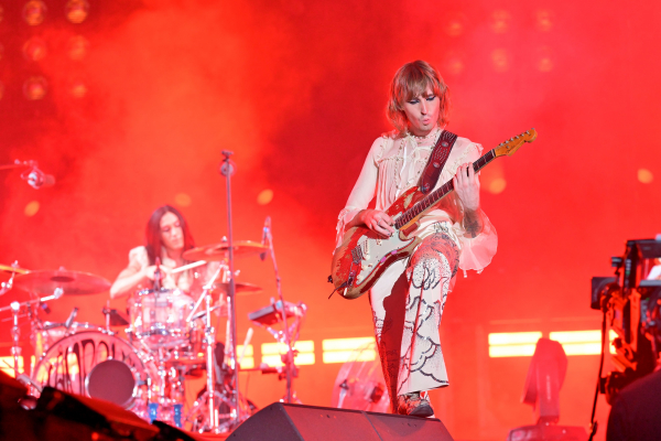 shutterstock_editorial_Maneskin_in_concert_in_Rome_It_13025143m.jpg