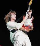 shutterstock_editorial_Maneskin_in_concert_in_Rome_I_13025143bf.jpg
