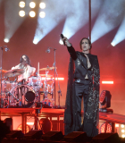 shutterstock_editorial_Maneskin_in_concert_in_Rome_It_13024795e.jpg