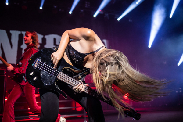 shutterstock_editorial_Maneskin_at_Montreux_Jazz_Fest_13029221g.jpg