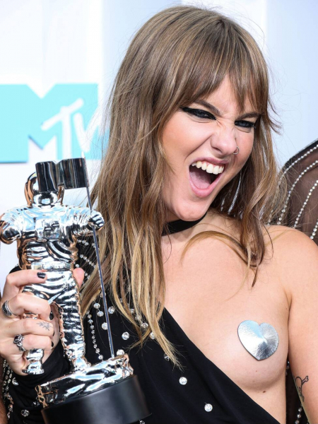 maneskin_carpet_video_music_awards_al_283229.jpg