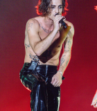 Filename=ihf_rir_dia08_palco_mundo_maneskin_olivetti-9752_53027258326_o.jpg
Filesize=4078KiB
Dimensions=2001x3000
Date added=Jul 23, 2023 ihf_rir_dia08_palco_mundo_maneskin_olivetti-9752_53027258326_o.jpg