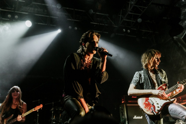 Copy-of-Maneskin_Islington_Frances_Beach-035.jpg