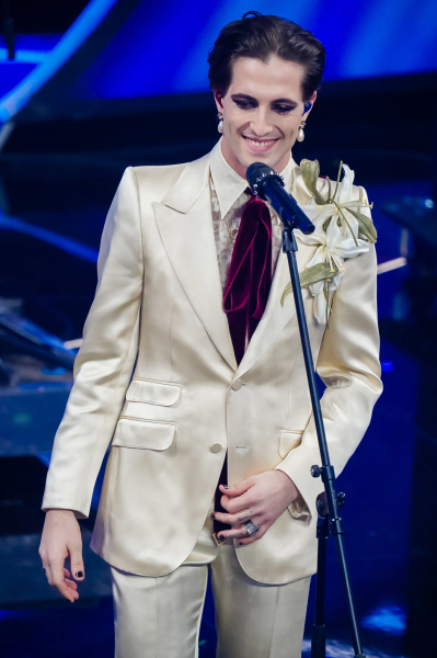 maneskin_editorial_shitterstock_sanremo_festival_2022_2810829.jpg