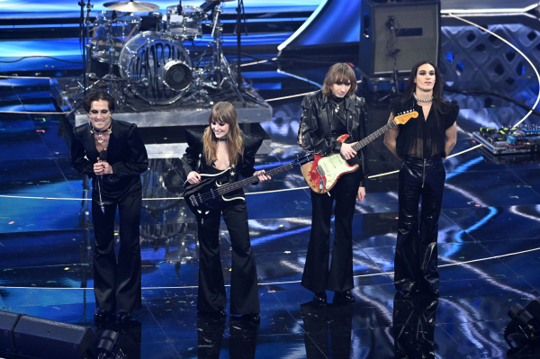 maneskin_editorial_shitterstock_sanremo_festival_2022_2813229.jpg