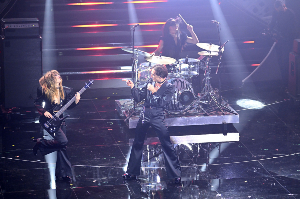 maneskin_editorial_shitterstock_sanremo_festival_2022_2813329.jpg