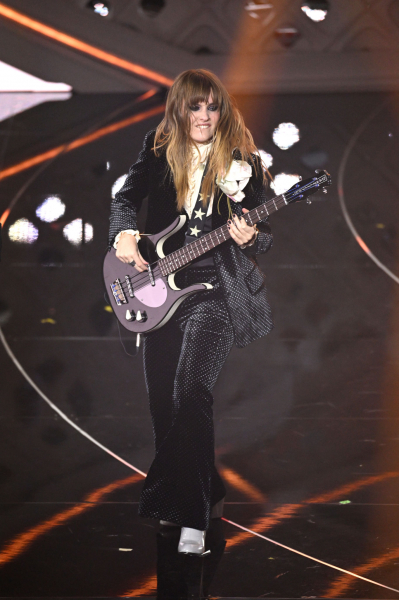 maneskin_editorial_shitterstock_sanremo_festival_2022_2814029.jpg