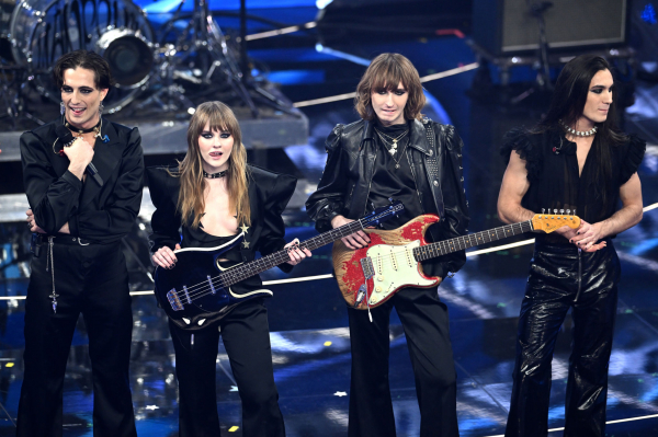 maneskin_editorial_shitterstock_sanremo_festival_2022_2814129.jpg