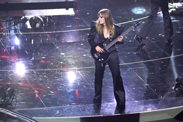 maneskin_editorial_shitterstock_sanremo_festival_2022_2814529.jpg