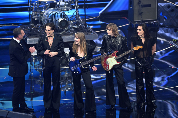 maneskin_editorial_shitterstock_sanremo_festival_2022_2814829.jpg