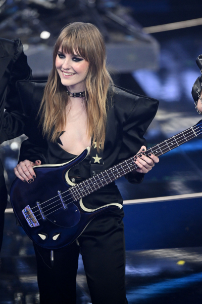 maneskin_editorial_shitterstock_sanremo_festival_2022_2814929.jpg