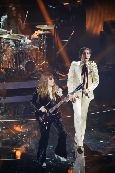 maneskin_editorial_shitterstock_sanremo_festival_2022_2815429.jpg