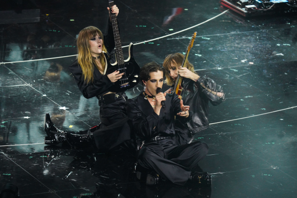 maneskin_editorial_shitterstock_sanremo_festival_2022_2815829.jpg