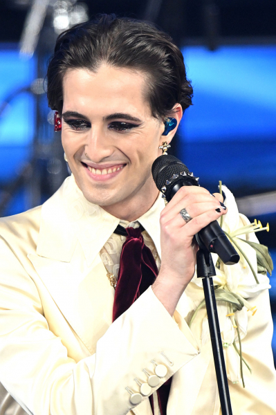maneskin_editorial_shitterstock_sanremo_festival_2022_2816029.jpg