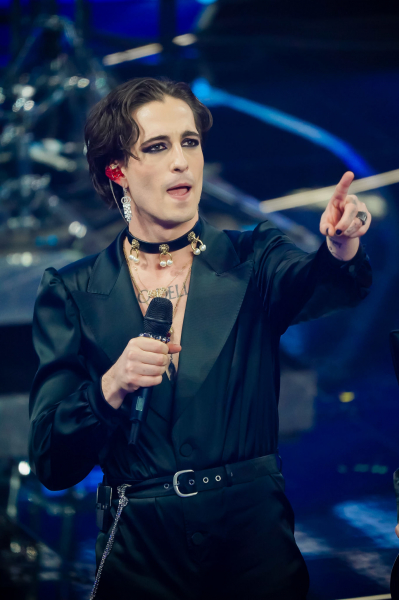 maneskin_editorial_shitterstock_sanremo_festival_2022_2816129.jpg