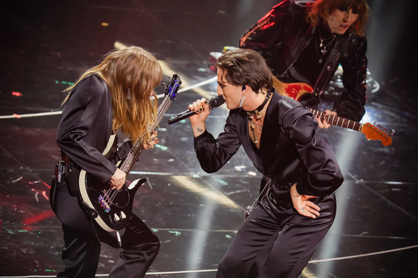 maneskin_editorial_shitterstock_sanremo_festival_2022_2816829.jpg