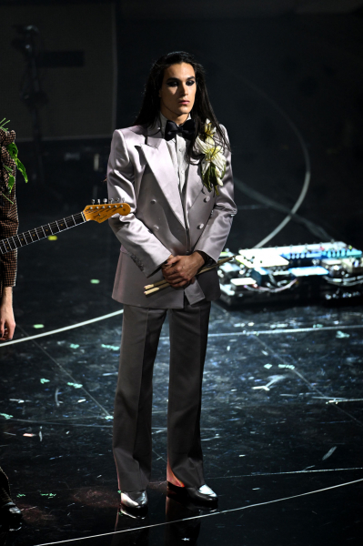 maneskin_editorial_shitterstock_sanremo_festival_2022_2817029.jpg