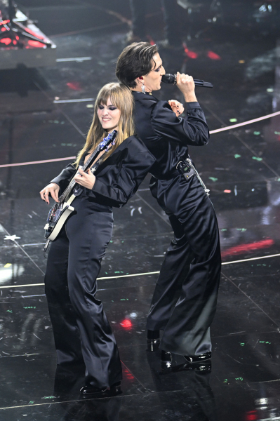 maneskin_editorial_shitterstock_sanremo_festival_2022_2817729.jpg