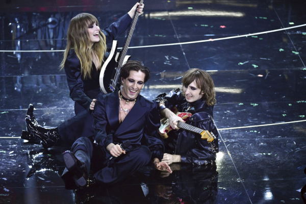 maneskin_editorial_shitterstock_sanremo_festival_2022_2818129.jpg