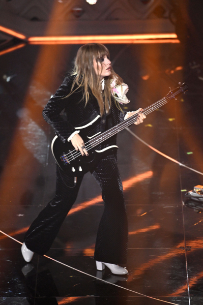 maneskin_editorial_shitterstock_sanremo_festival_2022_281929.jpg
