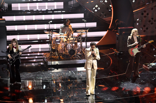 maneskin_editorial_shitterstock_sanremo_festival_2022_282629.jpg