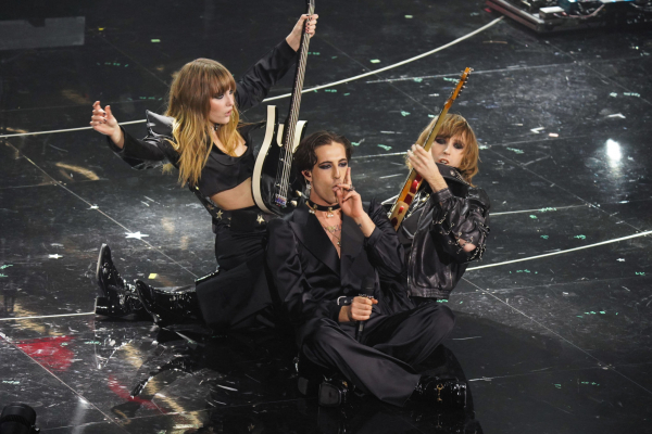 maneskin_editorial_shitterstock_sanremo_festival_2022_284529.jpg