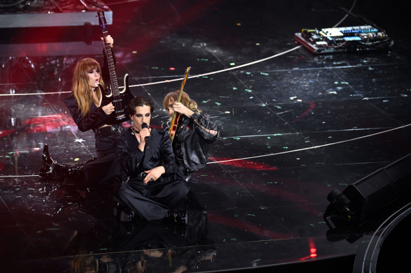 maneskin_editorial_shitterstock_sanremo_festival_2022_284629.jpg