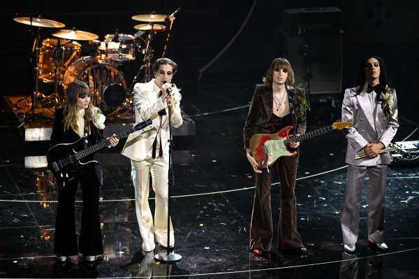 maneskin_editorial_shitterstock_sanremo_festival_2022_28529.jpg