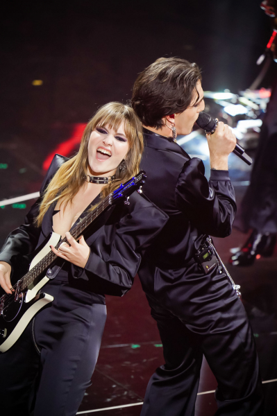 maneskin_editorial_shitterstock_sanremo_festival_2022_286529.jpg