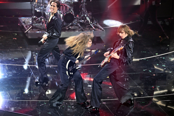 maneskin_editorial_shitterstock_sanremo_festival_2022_288529.jpg