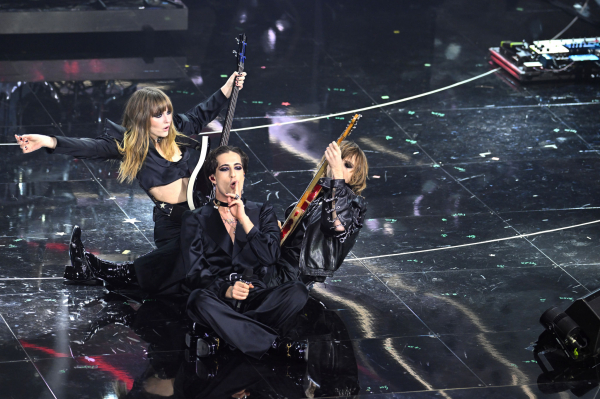 maneskin_editorial_shitterstock_sanremo_festival_2022_289129.jpg