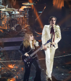 maneskin_editorial_shitterstock_sanremo_festival_2022_2815429.jpg