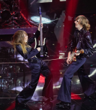 maneskin_editorial_shitterstock_sanremo_festival_2022_283429.jpg