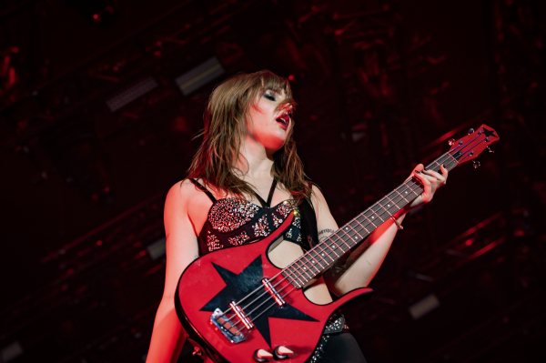 shutterstock_editorial_Maneskin_in_concert_Palazzo_de_13845279q.jpg