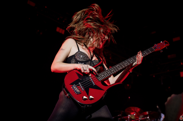 shutterstock_editorial_Maneskin_in_concert_Palazzo_de_13845279v.jpg