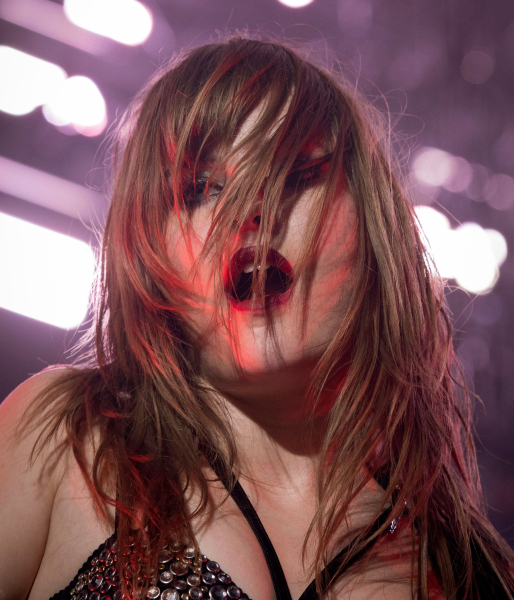 shutterstock_editorial_Maneskin_in_concert_Palazzo_de_13845279x.jpg