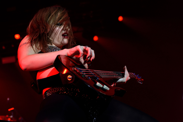shutterstock_editorial_Maneskin_live_at_Palazzo_dello_13845990u.jpg