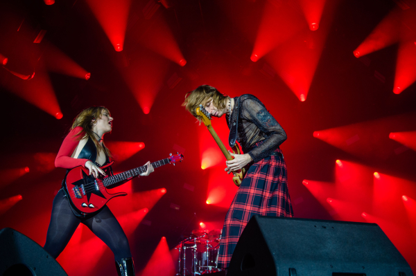 shutterstock_editorial_Maneskin_In_Concert_In_Bari_It_13854094o.jpg