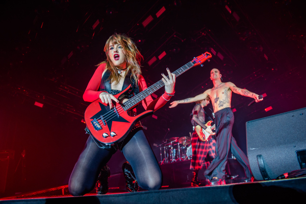 shutterstock_editorial_Maneskin_In_Concert_In_Bari_It_13854094t.jpg