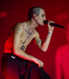 shutterstock_editorial_Maneskin_In_Concert_In_Bari_I_13854094ab.jpg