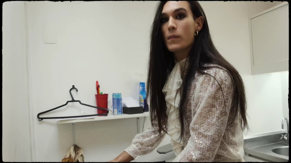 VideoCapture_20230601-181518.jpg